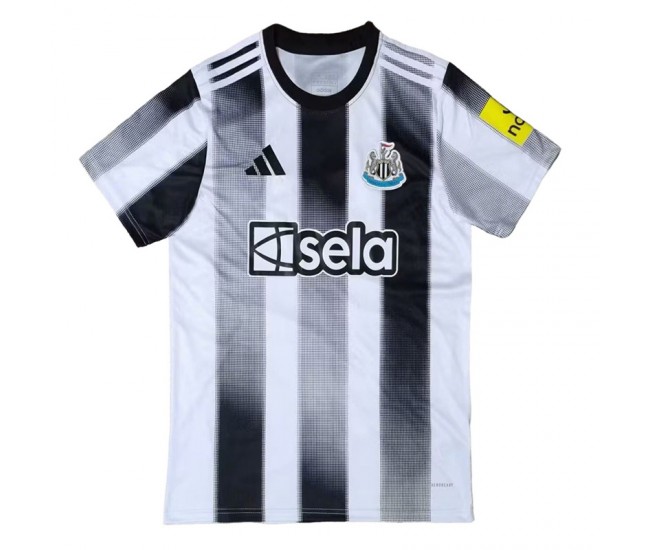 Newcastle United Adult Home Soccer Jersey 2025